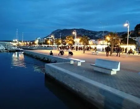 Alma Del Sol